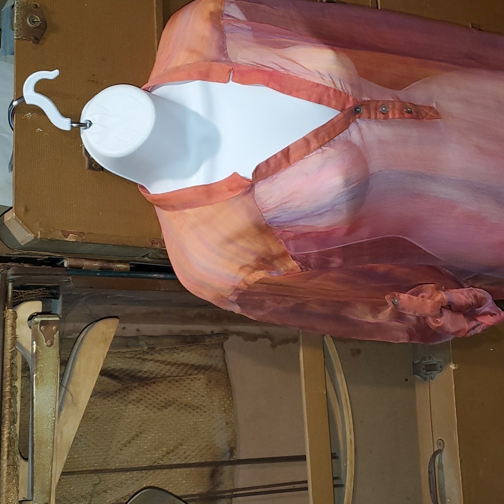 CASUAL STUDIO blouse.    #3370 - Picture 3 of 6